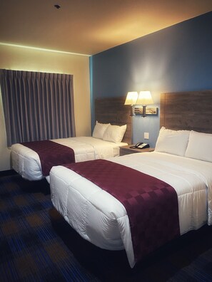 办公桌、隔音、熨斗/熨板、免费 WiFi