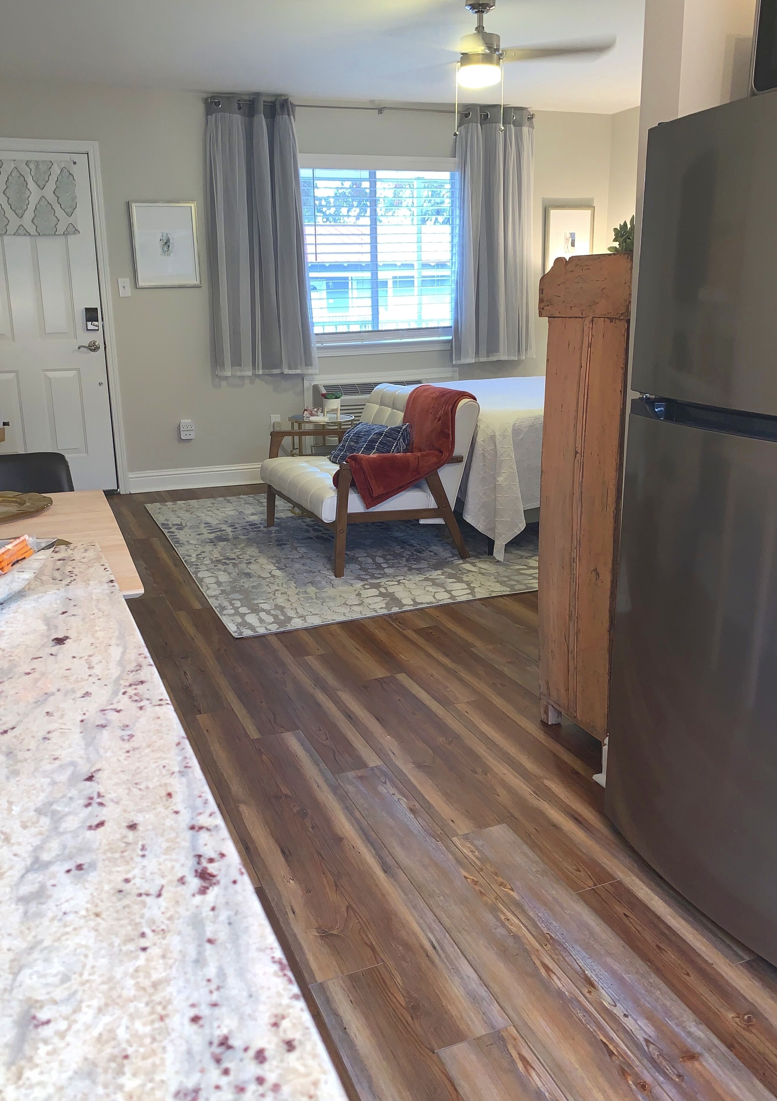 1 bedroom, in-room safe, iron/ironing board, WiFi