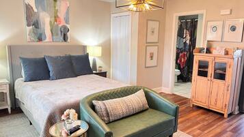 1 bedroom, in-room safe, iron/ironing board, WiFi