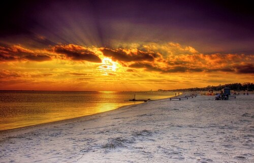 Contemporary Biloxi Condo for 2 - Oak Shores