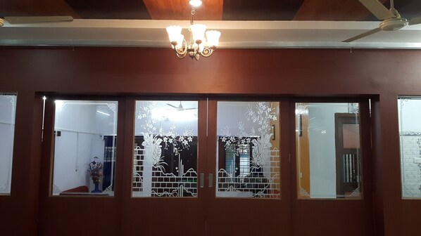 Business centre - HOTEL R N CASTLE A Luxurious Palace (Bhubaneshwar)