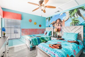 6 habitaciones, tabla de planchar con plancha, cuna de viaje y wifi 