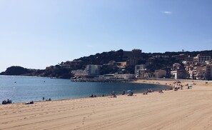 Sun-loungers