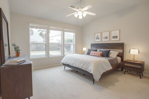 5 bedrooms, desk, iron/ironing board, travel cot