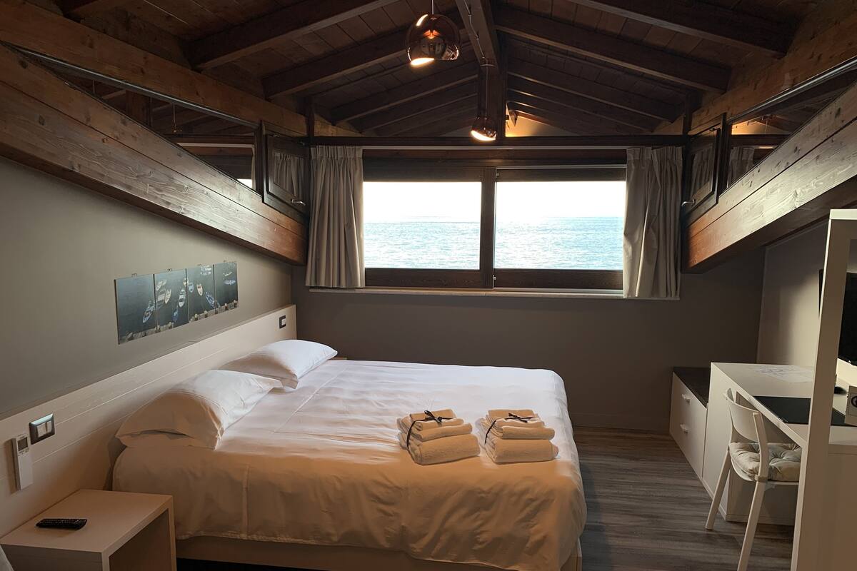 Deluxe Room, Sea View