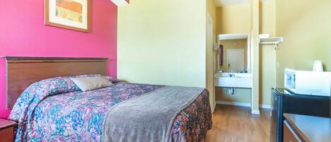 Room, 2 Queen Beds