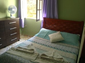3 chambres, Wi-Fi gratuit, draps fournis
