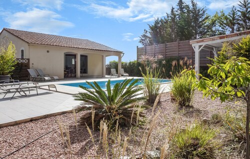 Beautiful home in Caunes Minervois