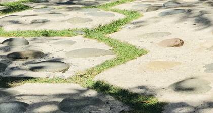 Lagi 1001 Nights Hotel