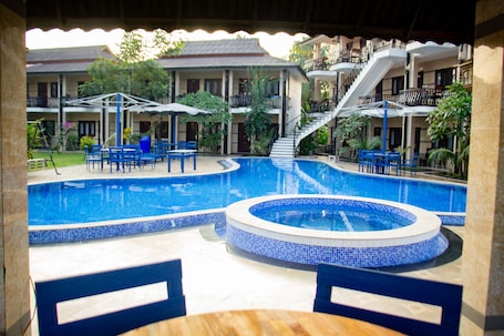 Jardín. Diamond Resort Vang Vieng