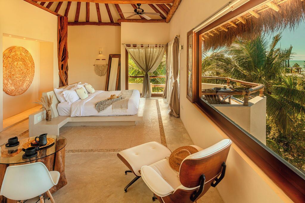 尊荣客房, 热水浴缸, 海洋景观 | 高档床上用品、客房内保险箱、特色装修、特色家居