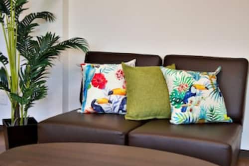 Appartement, 1 slaapkamer | Woonkamer | Flatscreentelevisie