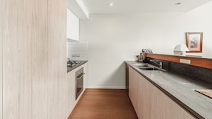Apartment, 3 Bedrooms, Lake View | Private kitchen - Absolute By The Lake Villa (Queenstown)