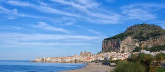 Cozy apartment in Sant'Agata Militello