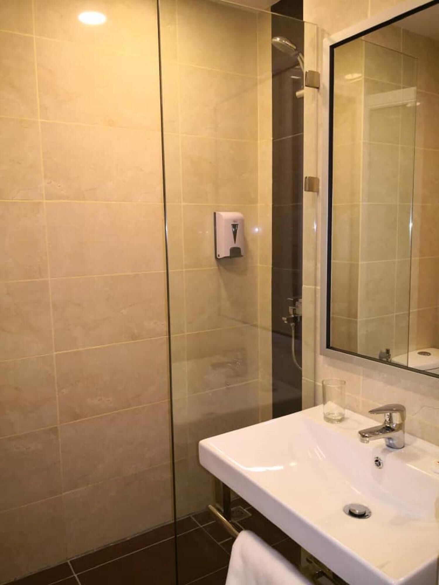 Foto - Walk In Hotel