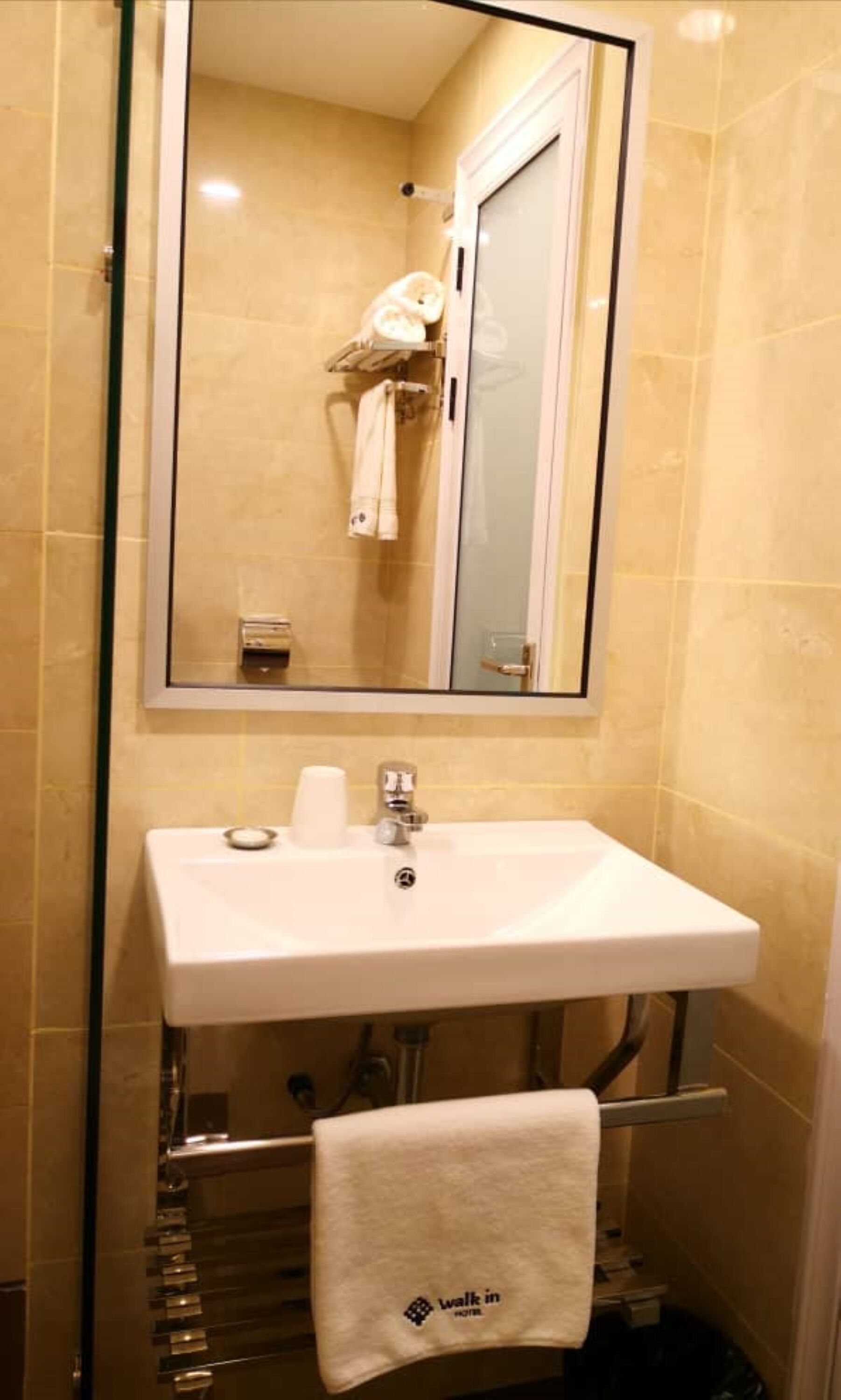 Foto - Walk In Hotel