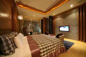 책상, 암막 커튼, 간이 침대, 무료 WiFi