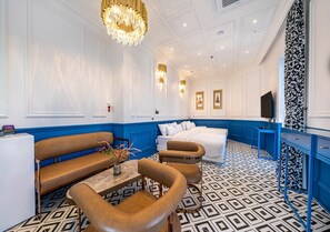 Premium bedding, down duvets, free minibar, individually decorated - Forestar (Seoul)