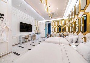 Royal Suite (Netflix/ Youtube Available on TV) | Premium bedding, down comforters, free minibar, individually decorated