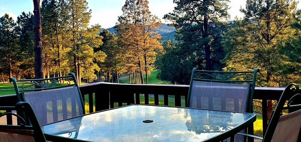 Outdoor dining - Newly Decorated Home  available to guests looking for the perfect get away! (Ruidoso)