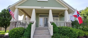 Stepless Entry, EV Charger, No Pet Fee, Garage 7+ Car Parking, Bikes & Paths