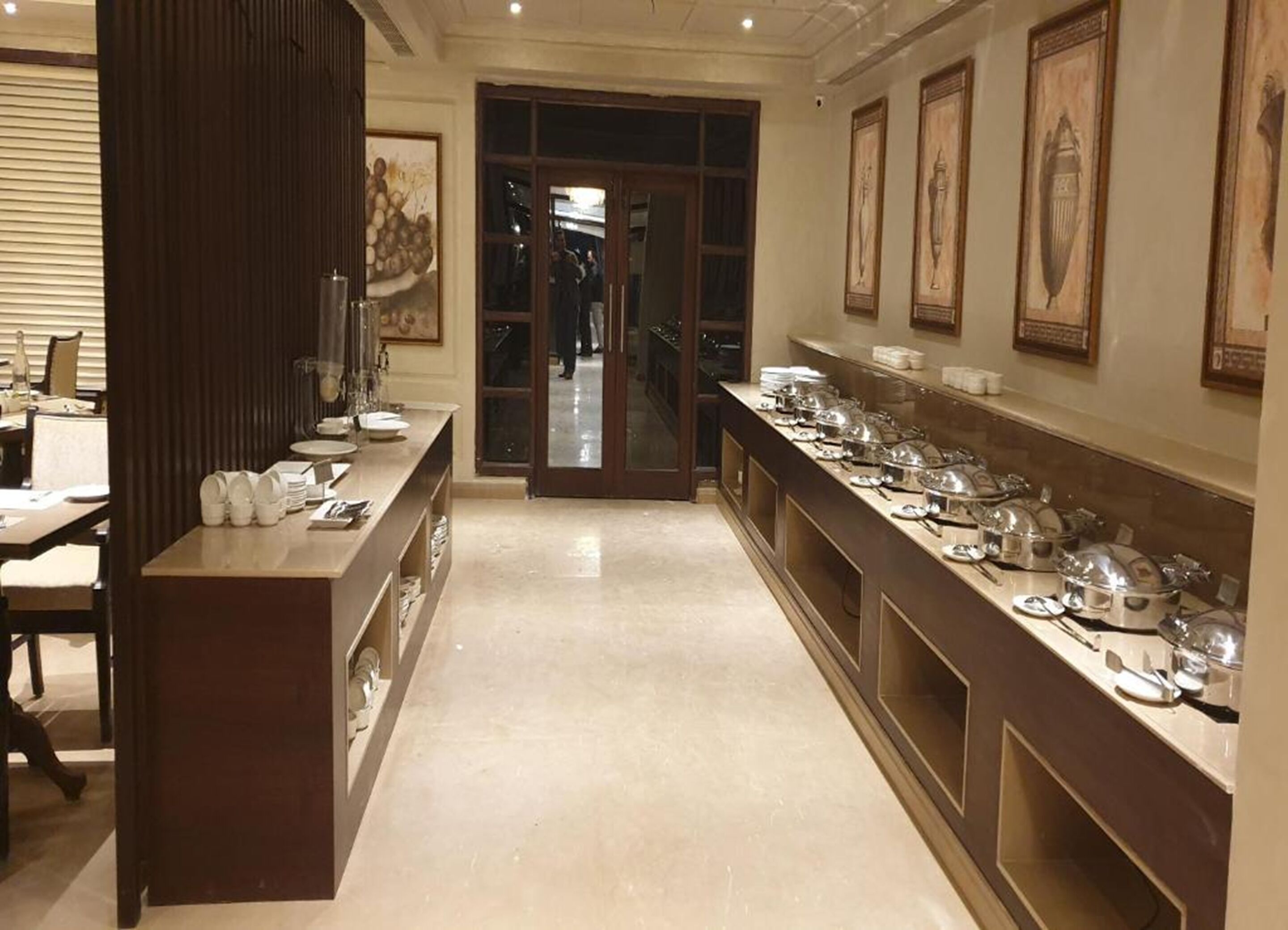 Breakfast area