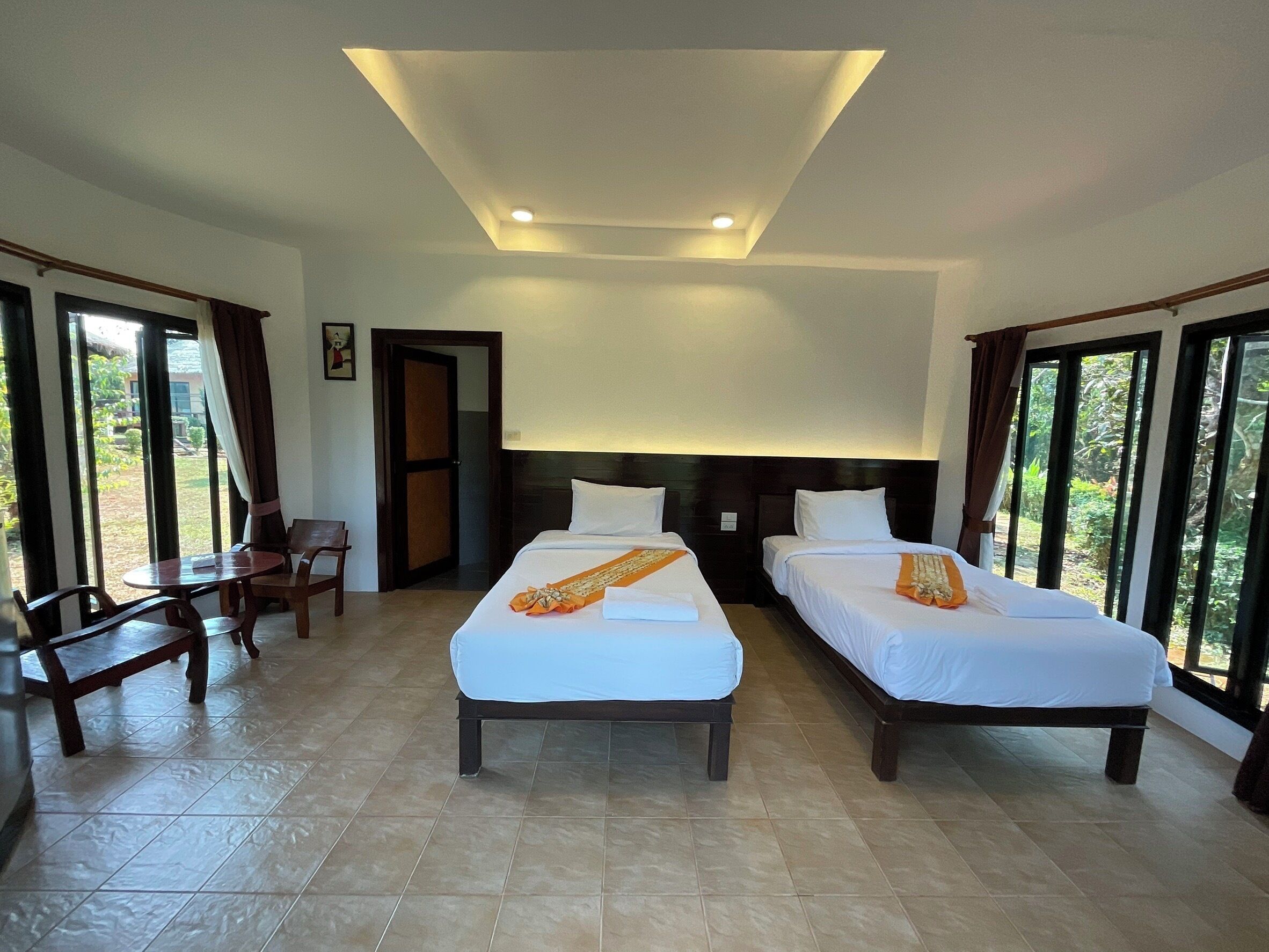 Superior Twin Room | Desk, soundproofing, free WiFi