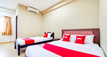 Oyo 44058 Motel Sre Bayam