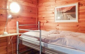 2 Schlafzimmer, Reisekinderbett, kostenloses WLAN