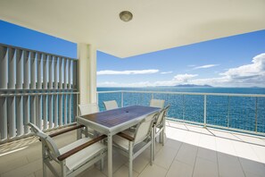 Apartment, 3 Bedrooms | Terrace/patio