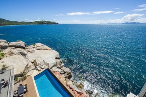 Apartment, 3 Bedrooms | Beach/ocean view