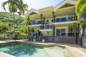 Exterior - Champagne Apartment 1 (Arcadia)