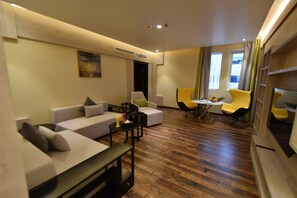 Smart TV 50-inch có truyền hình vệ tinh, TV 