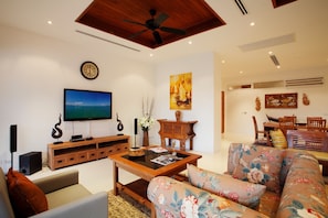 Living area - Seaview Penthouse with Private Pool (Kamala)