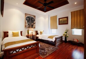 特級頂層客房, 3 間臥室, 私人泳池 | 3 間睡房、遮光窗簾/窗簾、熨斗/熨衫板、床單