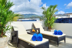 Sundeck - Villa Nata (Choeng Thale)