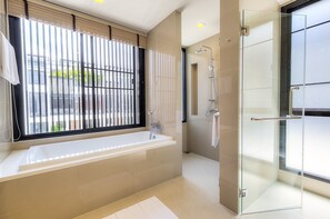 Deluxe House, 4 Bedrooms, Private Pool | Bathroom | Separate tub and shower, deep soaking tub, free toiletries, towels - Villa Nata (Choeng Thale)