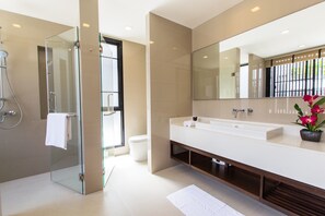 Deluxe House, 4 Bedrooms, Private Pool | Bathroom sink - Villa Nata (Choeng Thale)