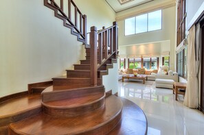 Staircase - Serisa 3 Bedrooms Pool Villa 500sqm (Rawai)
