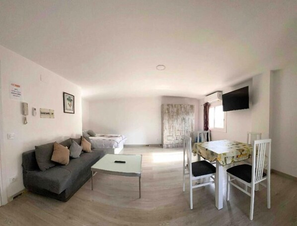 Wi-Fi gratuit, draps fournis