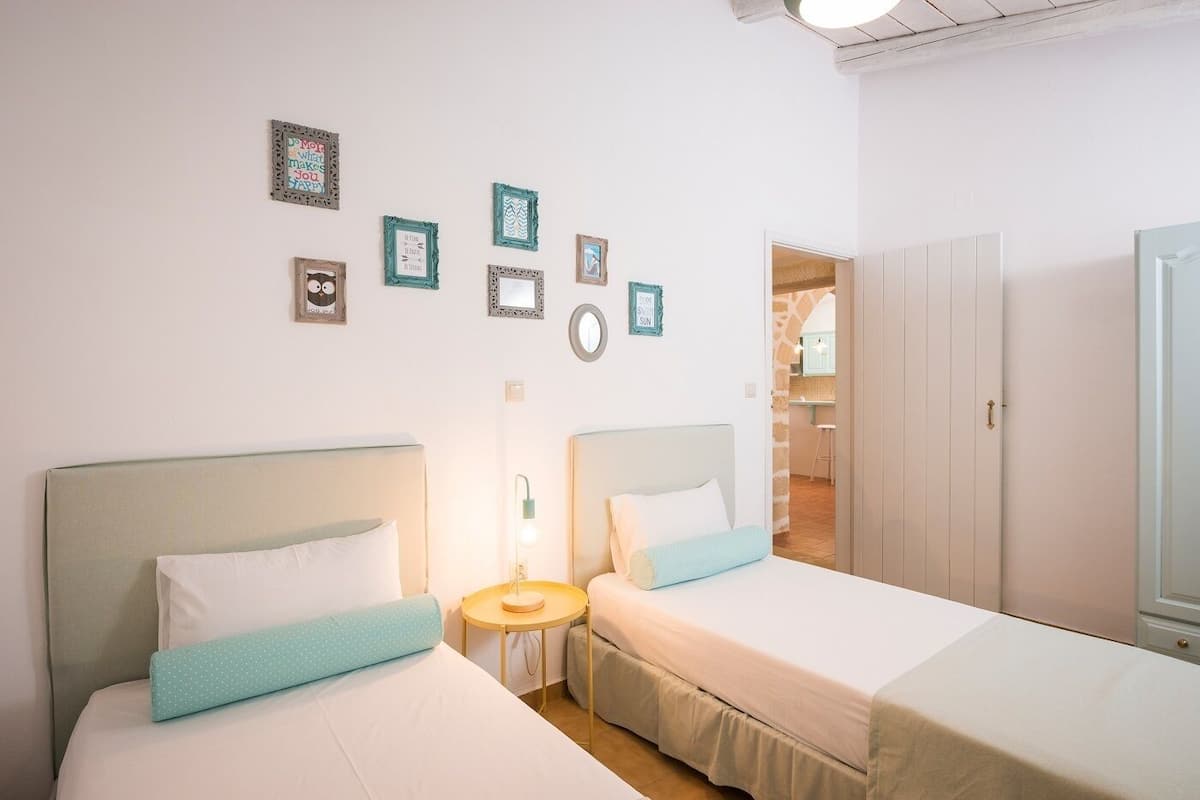 Vila (Konstantinos) | 3 kamar tidur, tirai kedap cahaya, kedap suara, dan setrika/meja setrika