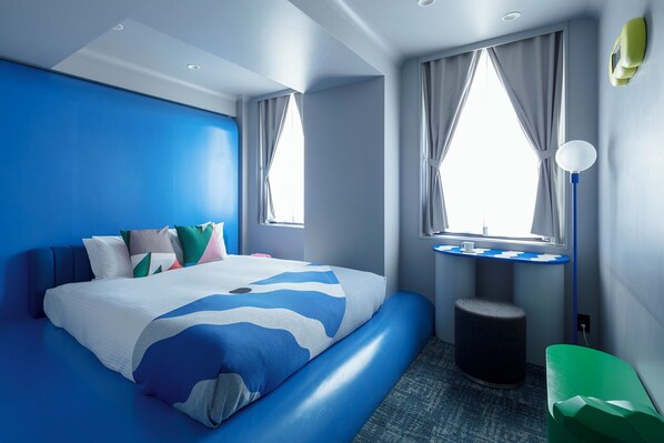 Standard Queen Room Non Smoking, "DAM room" | Premium bedding, down duvets, pillow-top beds, in-room safe - BnA_WALL (Tokyo)