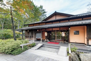 Exterior - Kanouya (Omachi)