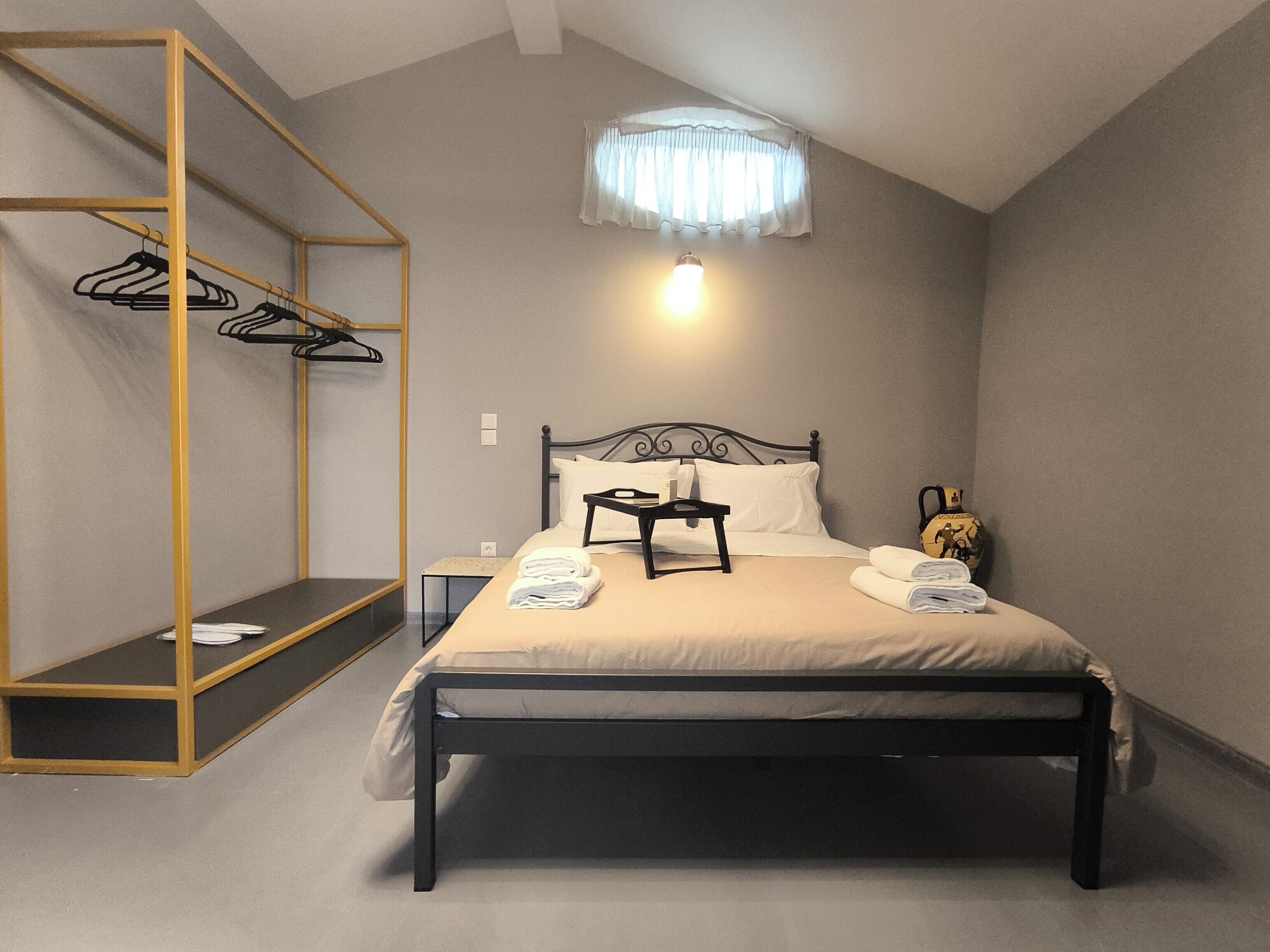 Standard Room (Parthenon) | In-room safe, individually decorated, individually furnished