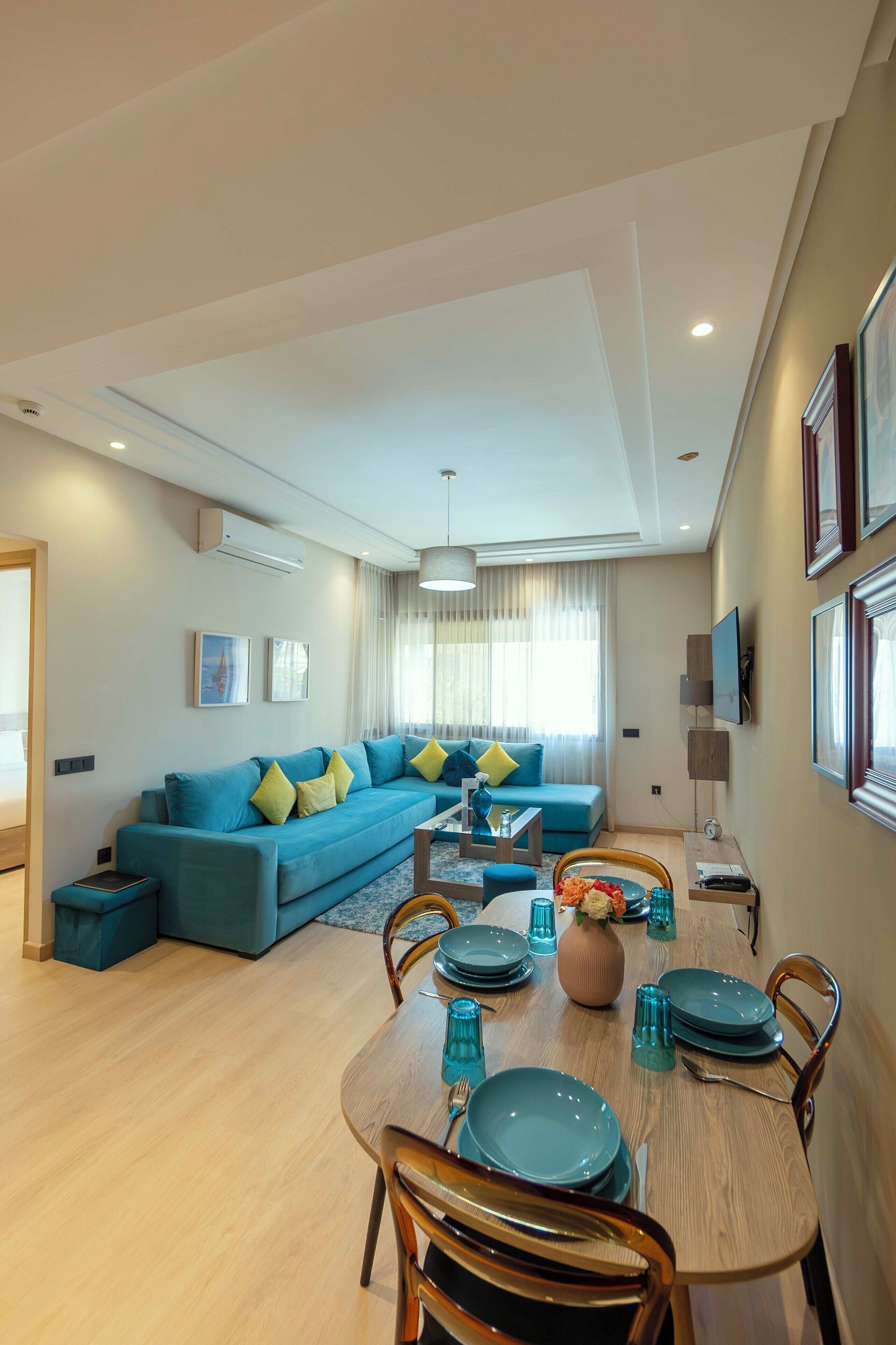 Deluxe Apartment (Furnished Balcony) | Individually decorated, individually furnished, blackout drapes