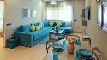 Deluxe Apartment (Furnished Balcony)