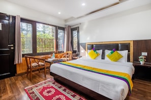 Habitación económica | Escritorio, insonorización, wifi gratis y ropa de cama 