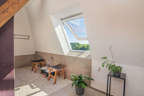 Stilvolles 1-Raum Apartment 43qm für 3 Personen | Wellness & Sauna