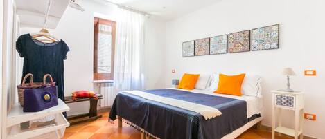 2 chambres, bureau, fer et planche à repasser, Wi-Fi gratuit