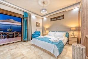 Villa, 4 Bedrooms, Sea View, Beachfront